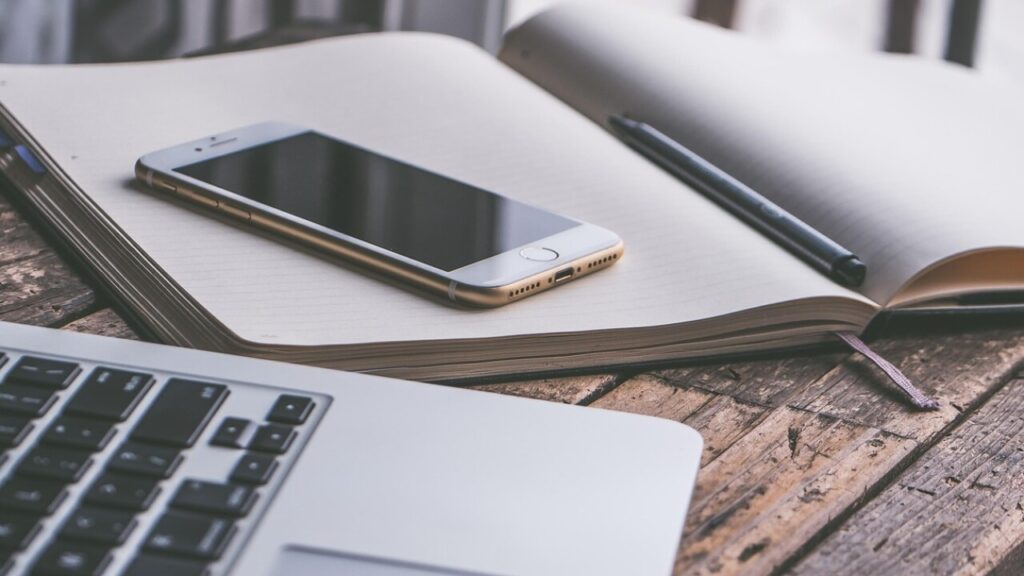 Contrat 39h sans RTT : modèle de contrat à télécharger en PDF