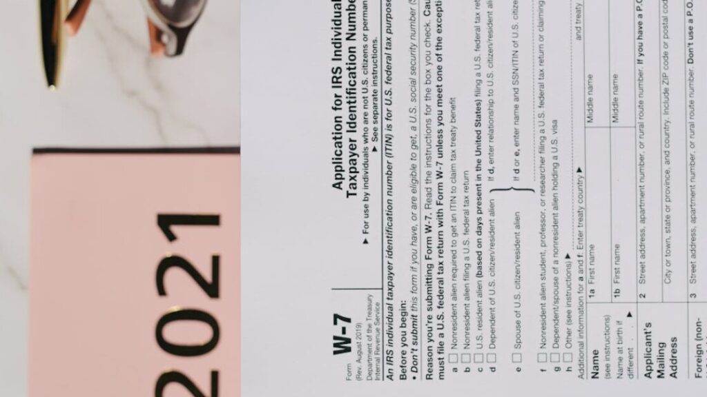 Télécharger le contrat de travail 30 heures par semaine en PDF